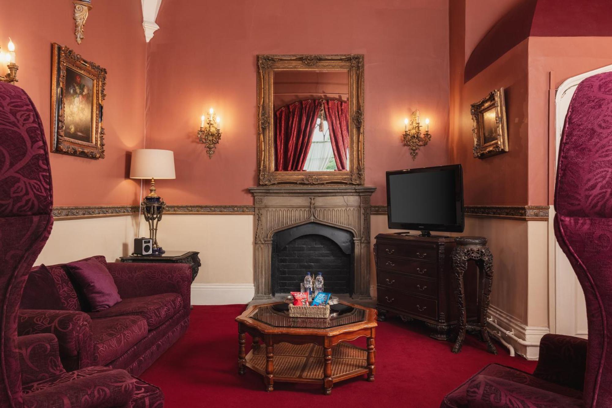 Lumley Castle Hotel Chester-le-Street Exterior foto